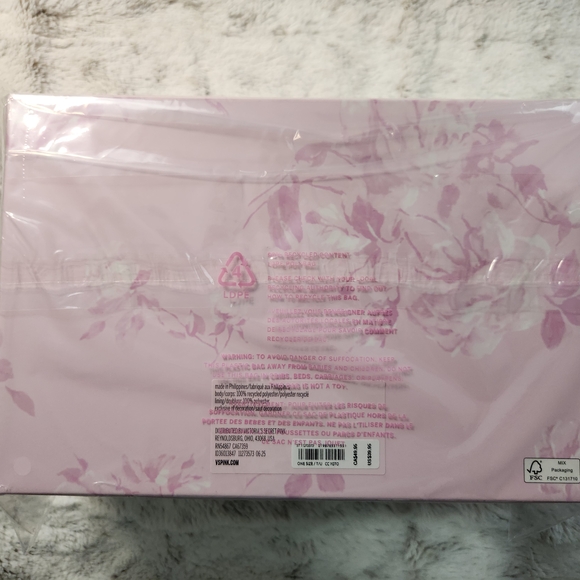 VS Pink X Loveshackfancy Pink Floral Makeup Bag - Picture 5 of 5